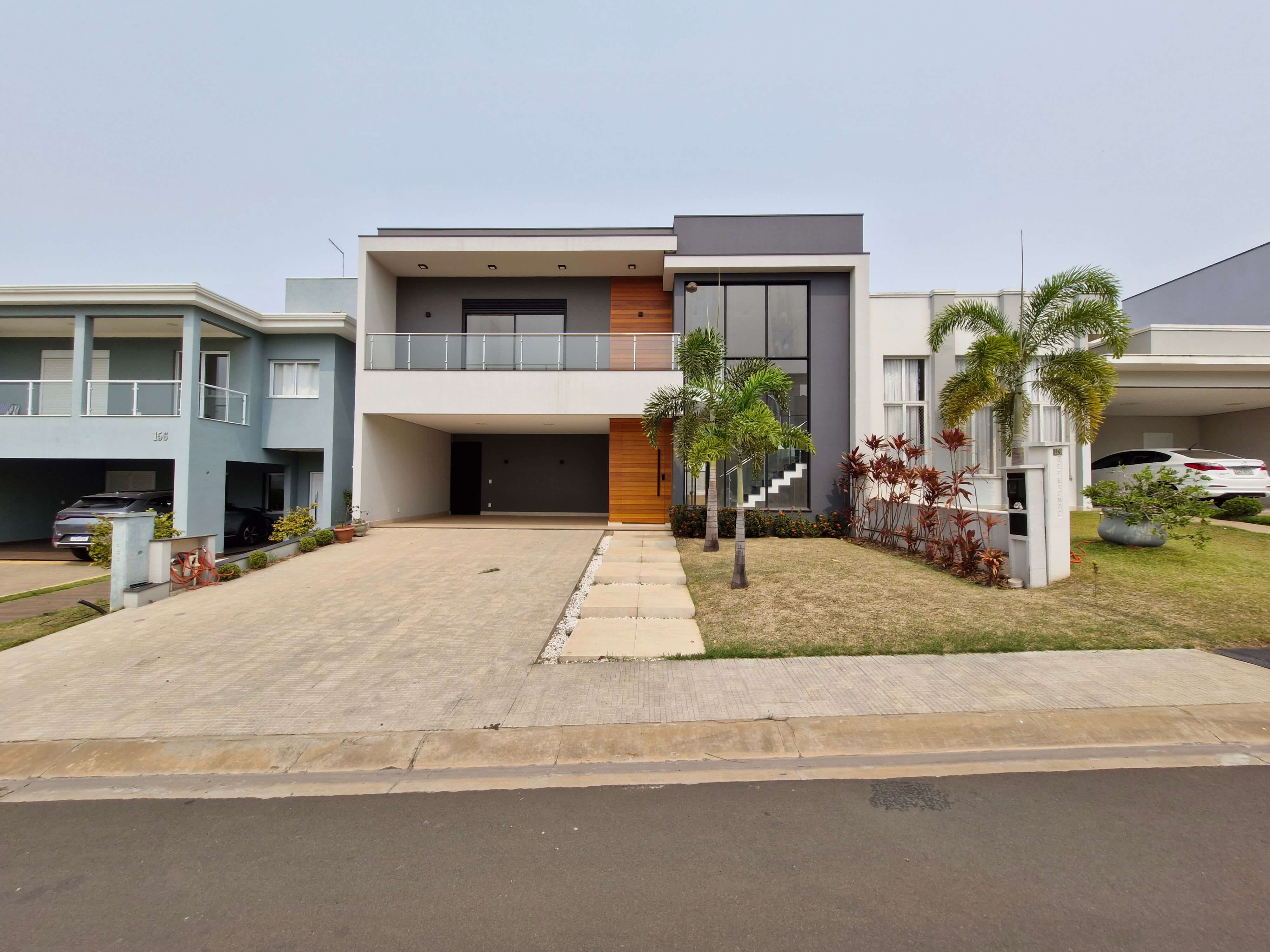 Casa a venda no condominio Dona Lucilla por R$ 1.950.000,00 - Indaiatuba - SP