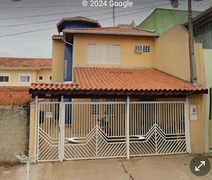 Casa Sobrado com 4 dormitórios à venda, por R$ 650.000,00 - Jd. Regente - Indaiatuba SP