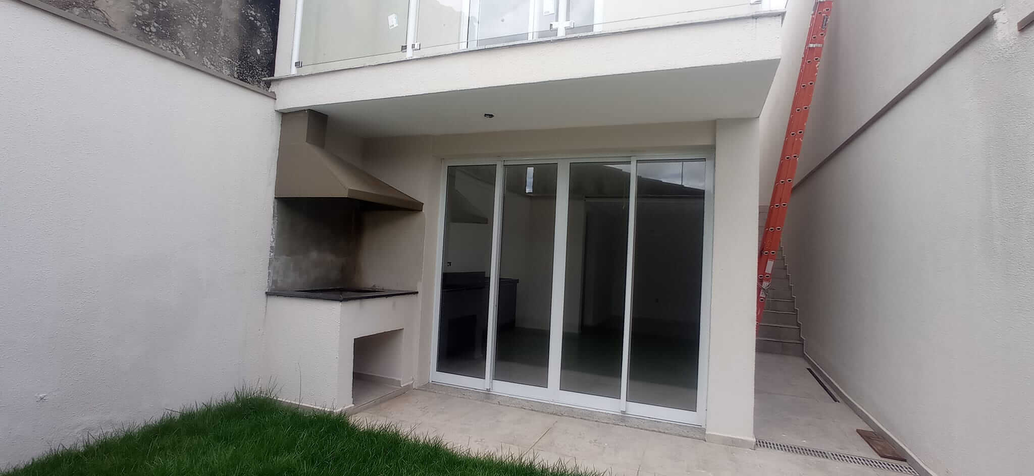 Linda Casa com 3 dormitórios na Vila Furlan por R$660.000,00 Indaiatuba - SP 