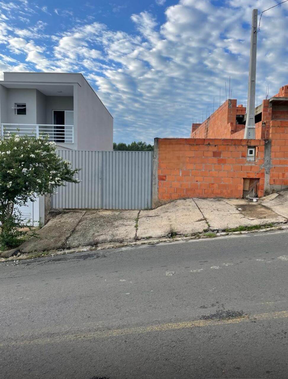 Terreno à venda no Jd Barcelona por R$ 260.000,00 - Indaiatuba-SP