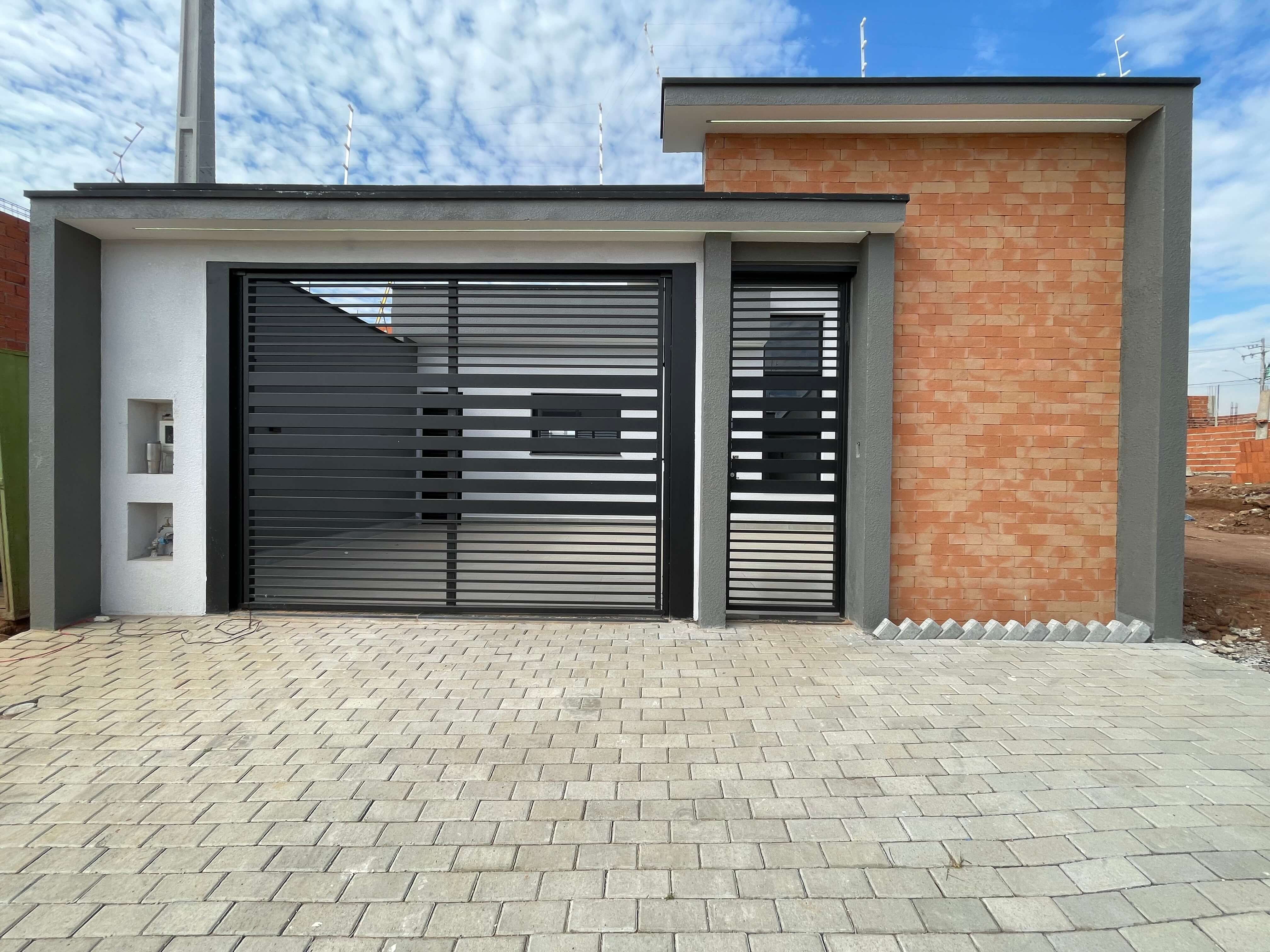 CASA À VENDA NO JARDIM DAS ARARAS POR R$550.000,00 INDAIATUBA S/P